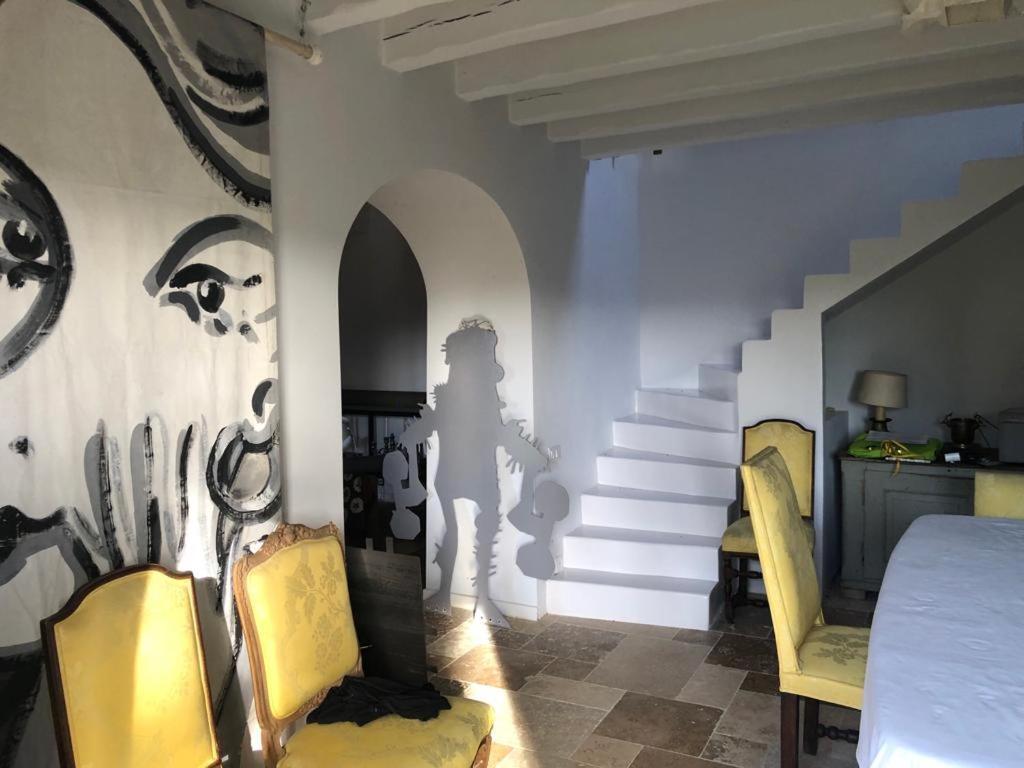 Perche King'S Bedroom In Maison Nomade Chic Cour-Maugis-sur-Huisne ภายนอก รูปภาพ
